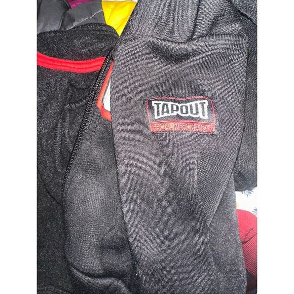 WWE Tapout Infant Zip Up Jacket Hoodie Size 3-6 months Black Wrestling - Picture 4 of 4